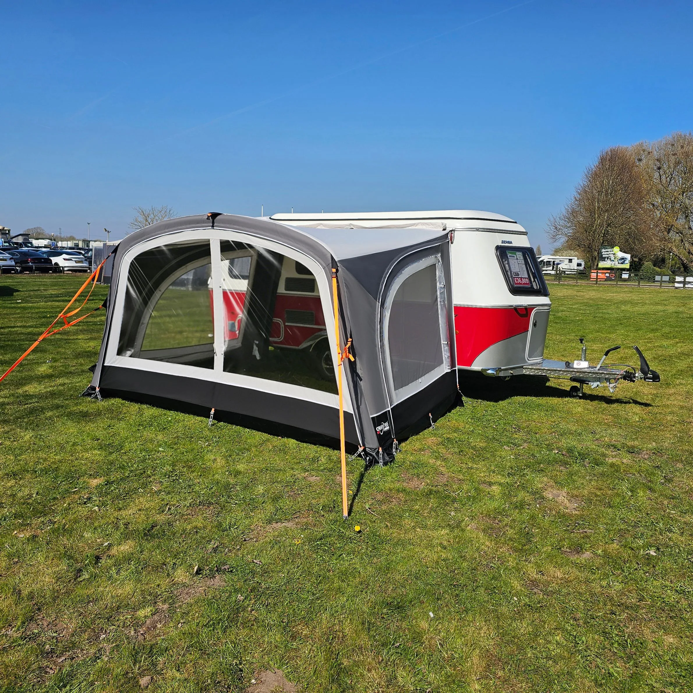 The Majestic awning is a specialized solution for owners of Eriba and Barefoot caravans who have long struggled to find a high-quality shelter that accommodates their unique vehicle height and curved profiles.