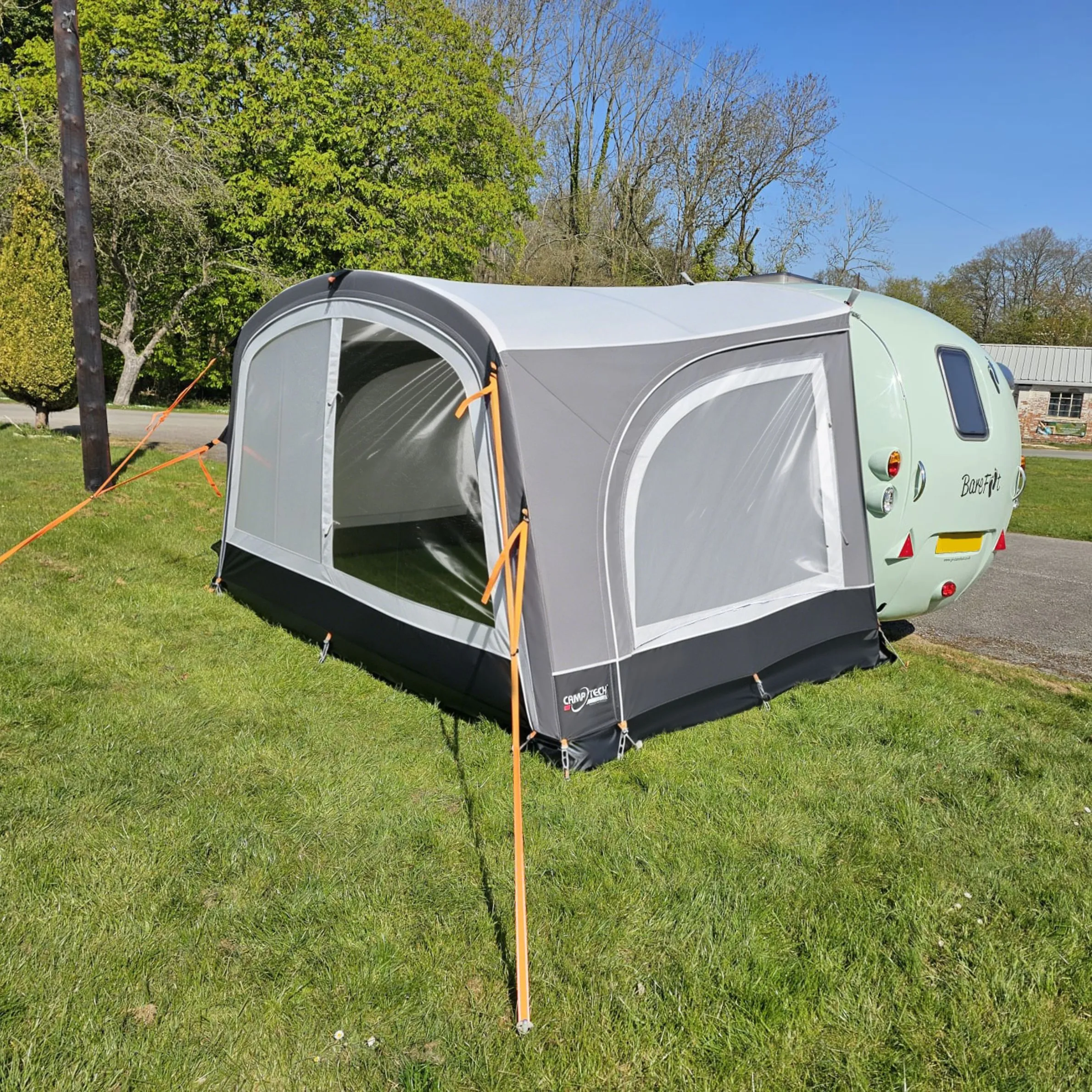 The Majestic awning is a specialized solution for owners of Eriba and Barefoot caravans who have long struggled to find a high-quality shelter that accommodates their unique vehicle height and curved profiles.
