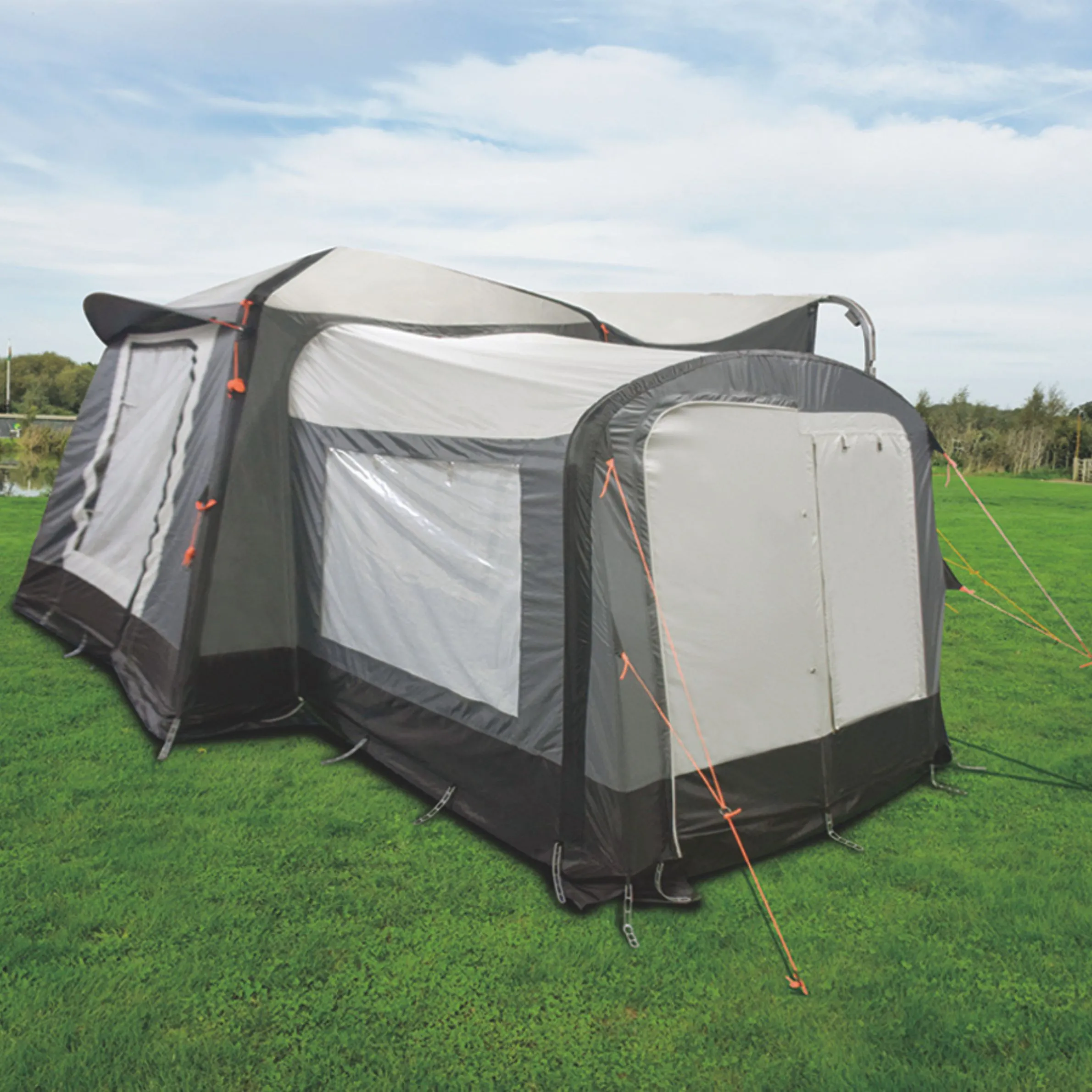 The Tall Annex for the Moto Crown awning is a brilliant layout-boosting asset for motorhome owners who require extra footprint flexibility on their travels.