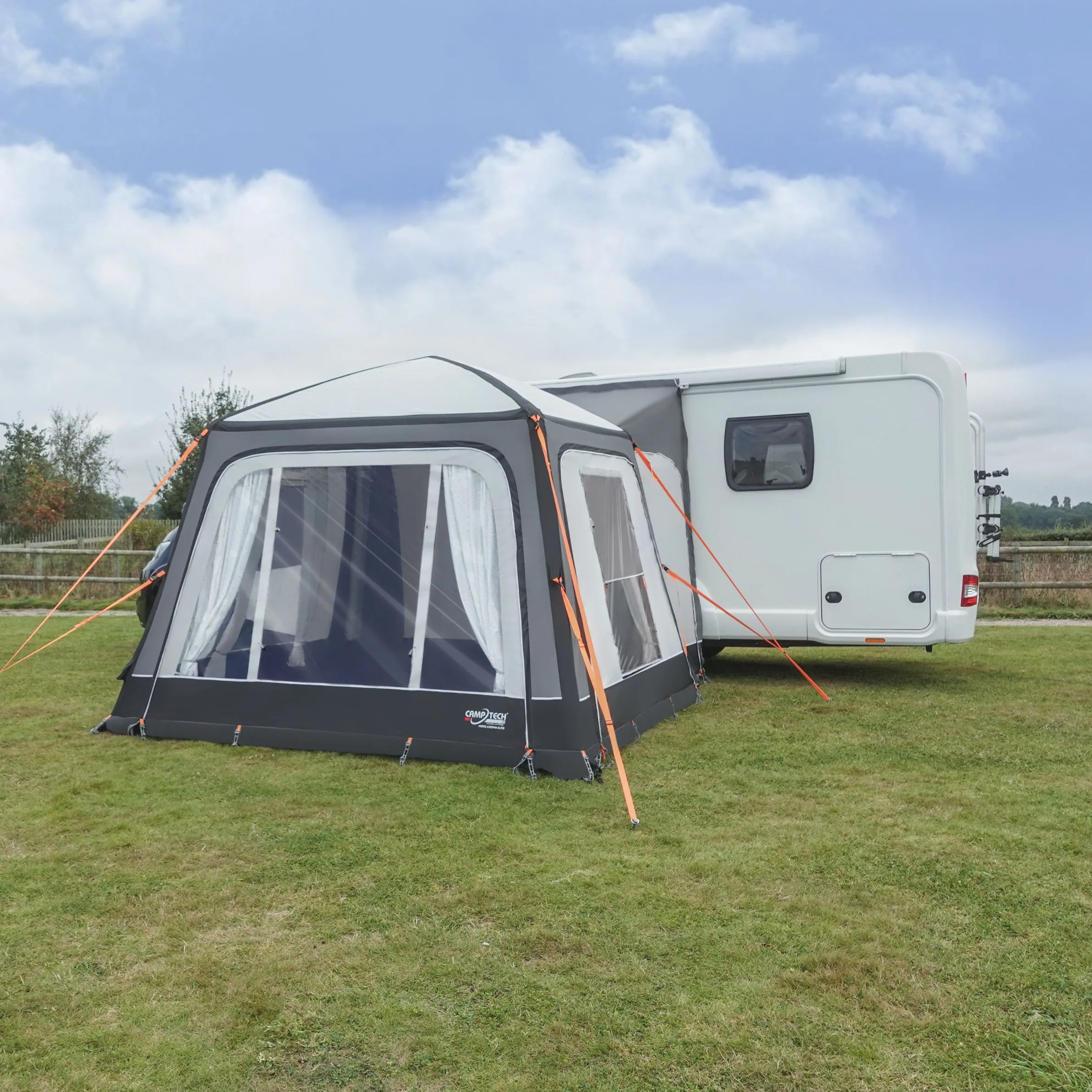 The Moto Crown Elite is a standout choice for motorhome and campervan owners who prioritize a seamless transition between their vehicle and their living space.