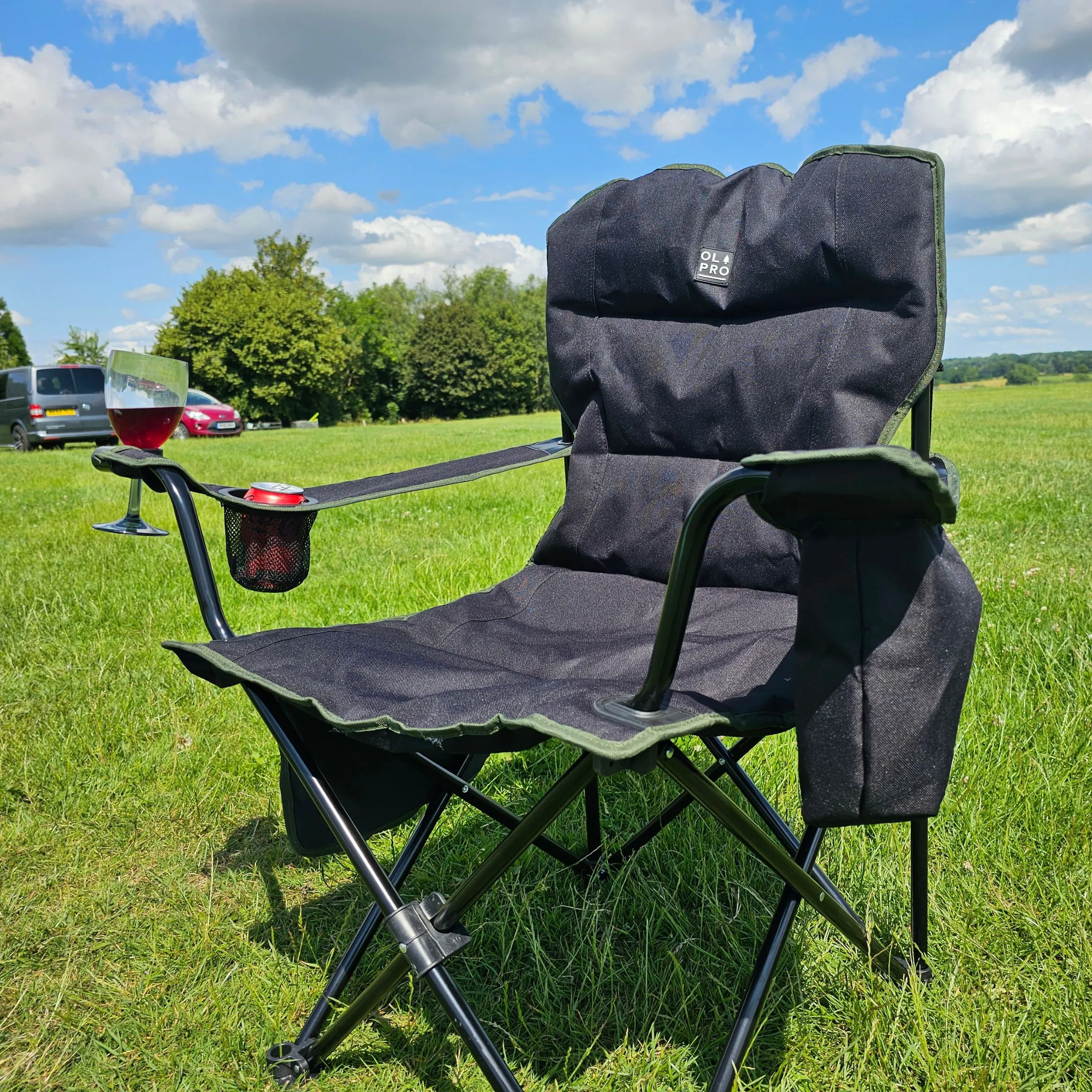 The Henwick Padded Armchair completely redefines baseline comfort for campsite lounging, festival trips, and weekend garden socialising.