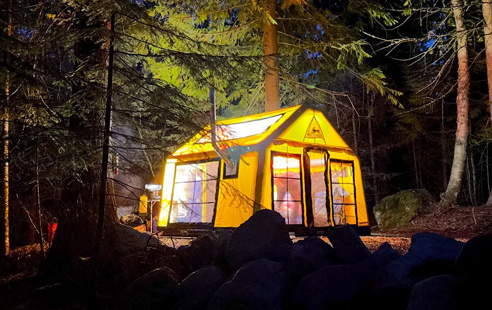 The LONDON 360 DISCOVER Inflatable Tent redefines immersive outdoor living for families of four, blending resort-style glamping luxury with extreme, four-season engineering.